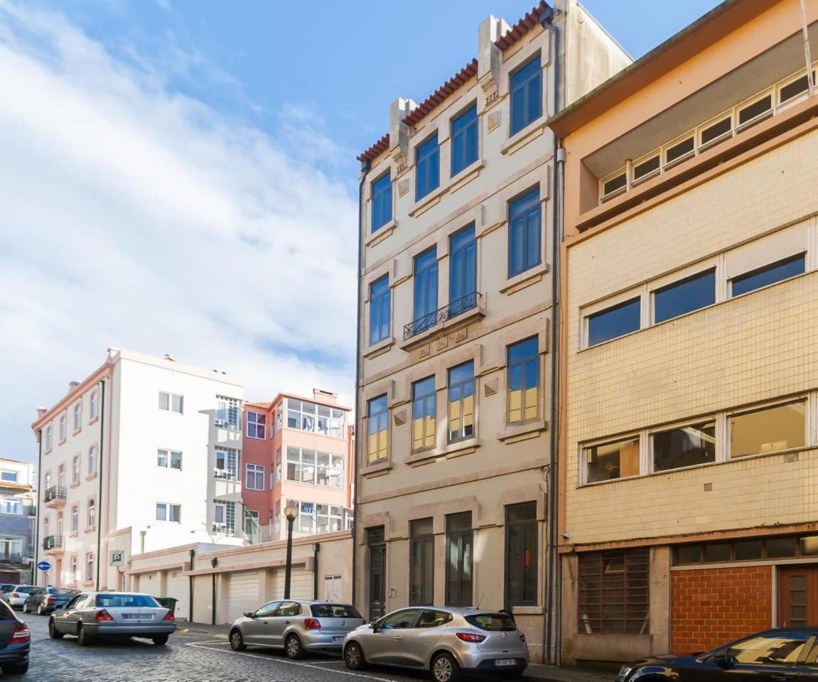 Guestready - Charming Downtown And Quiet Apartment Порту Экстерьер фото